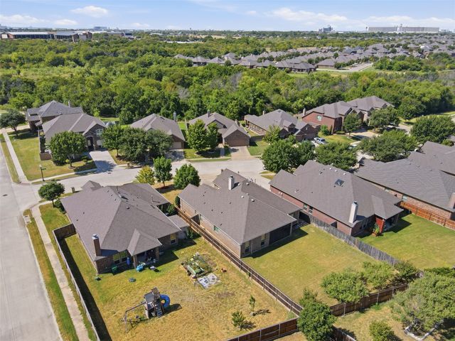 2333 Los Olivos Lane, Fort Worth, TX 76131