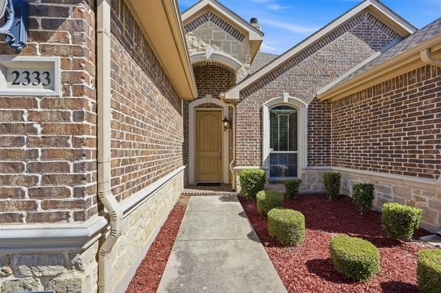 2333 Los Olivos Lane, Fort Worth, TX 76131