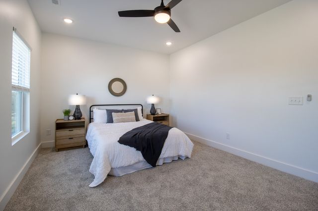 4028 University Ave A, Old Hickory, TN 37138