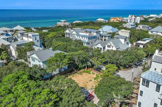 76 Azalea Street, Santa Rosa Beach, FL 32459