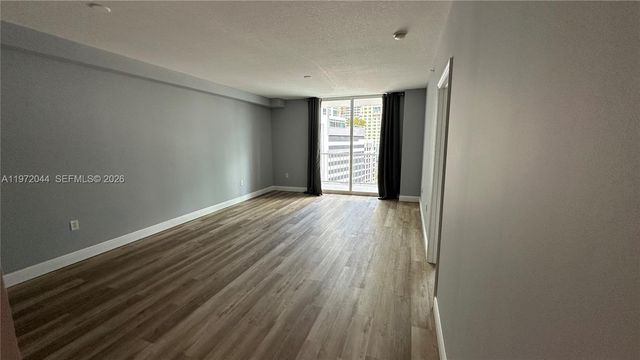 1250 S Miami Ave 1012, Miami, FL 33130