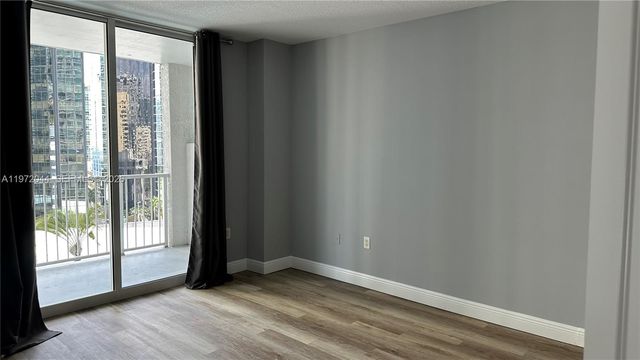 1250 S Miami Ave 1012, Miami, FL 33130