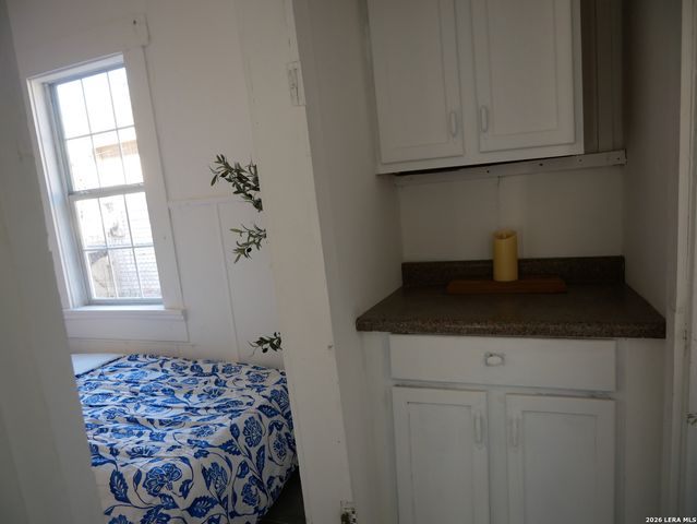 1820 Ruiz, San Antonio, TX 78207