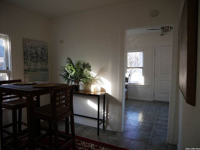 1820 Ruiz, San Antonio, TX 78207