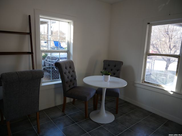 1820 Ruiz, San Antonio, TX 78207