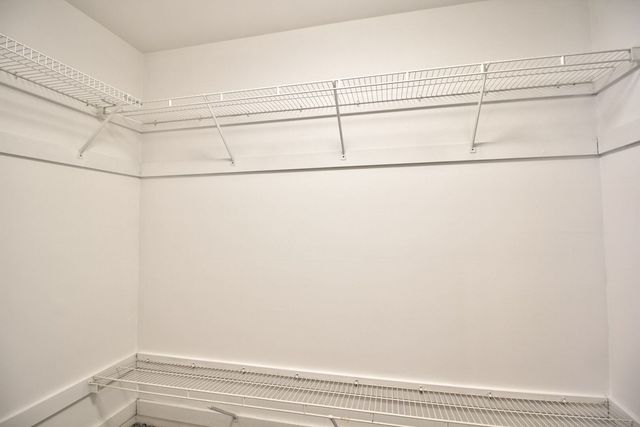 14056 DANBURY Drive, Plainfield, IL 60544