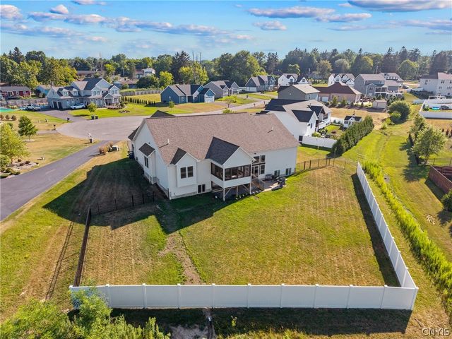 221 Lexi Lane, Van Buren, NY 13027