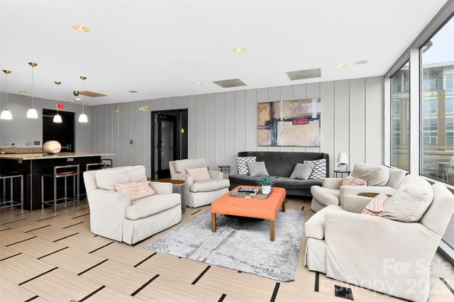 1133 Metropolitan Avenue 615, Charlotte, NC 28204