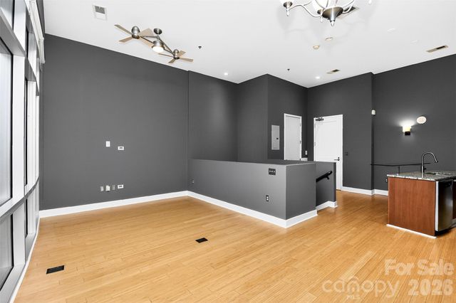 1133 Metropolitan Avenue 615, Charlotte, NC 28204