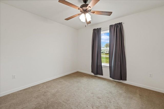 615 W 4TH AVENUE, North Pole, AK 99705
