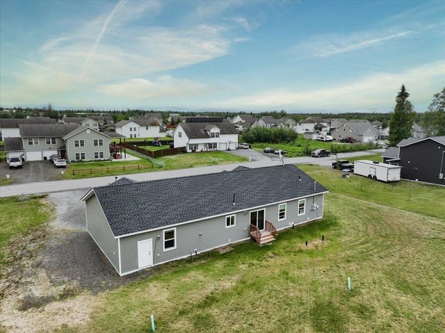 615 W 4TH AVENUE, North Pole, AK 99705