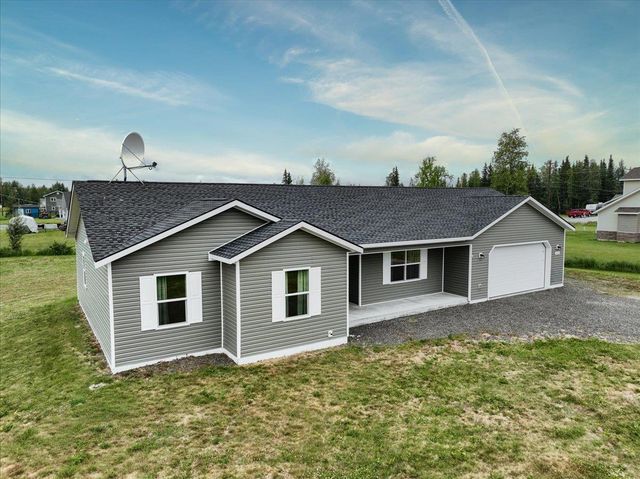 615 W 4TH AVENUE, North Pole, AK 99705