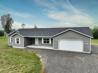 615 W 4TH AVENUE, North Pole, AK 99705