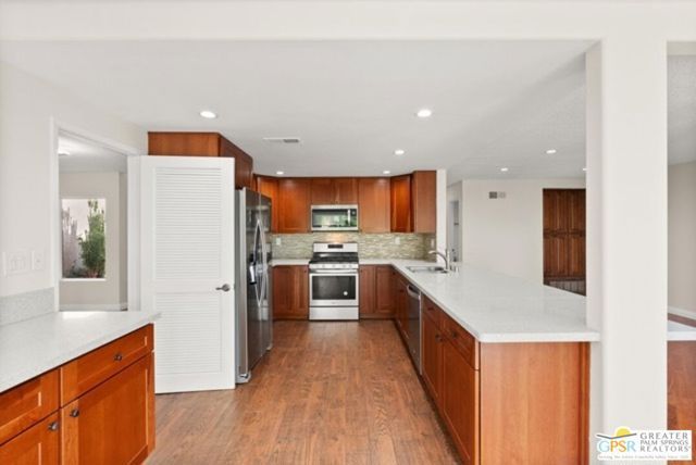 30 W Entrada, Irvine, CA 92620