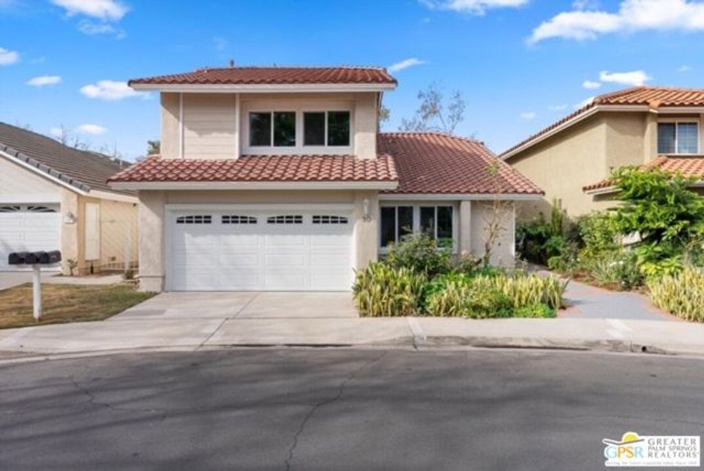 30 W Entrada, Irvine, CA 92620