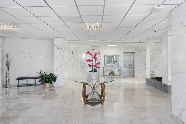 2851 S Ocean Boulevard F-6, Boca Raton, FL 33432