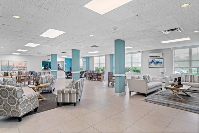 2851 S Ocean Boulevard F-6, Boca Raton, FL 33432