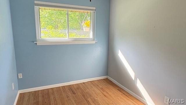 4312 Norcrest, St Louis, MO 63129