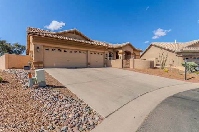 1738 W Lost Moon Court, Tucson, AZ 85737