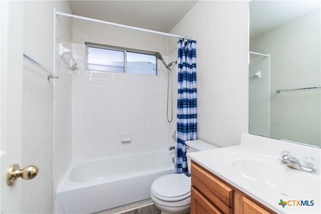 5203 Sydney Harbour Court, Killeen, TX 76549