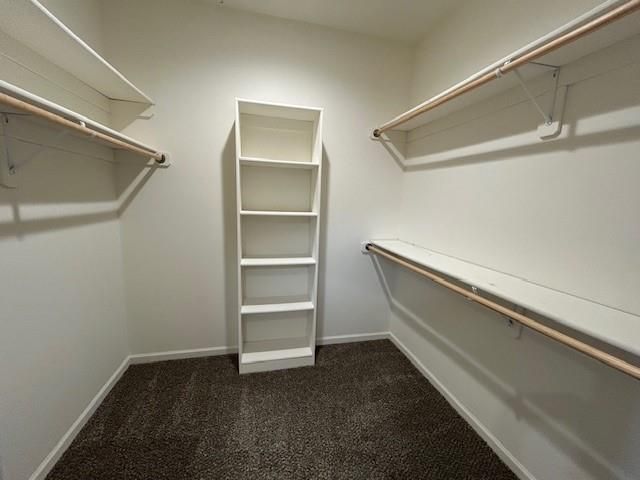 21801 Southcreek Road, Peculiar, MO 64078