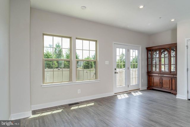 6021 ETTERBEEK ST, Ijamsville, MD 21754