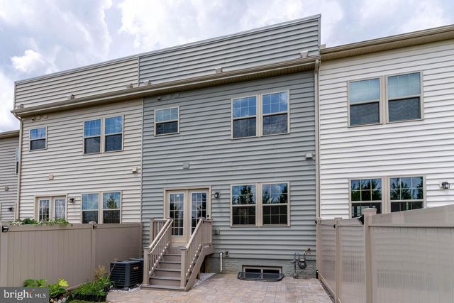 6021 ETTERBEEK ST, Ijamsville, MD 21754
