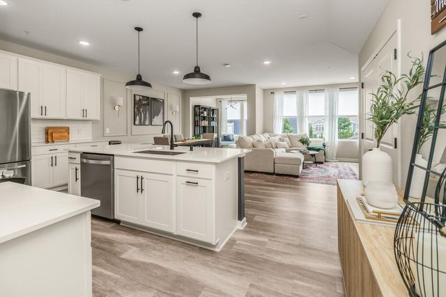 9607 4th Street N, Lake Elmo, MN 55042