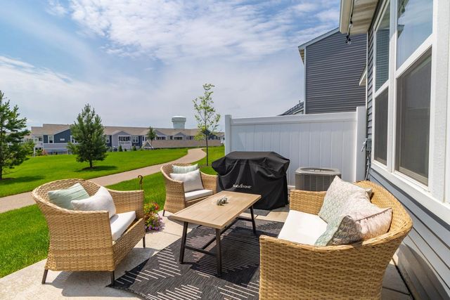 9607 4th Street N, Lake Elmo, MN 55042