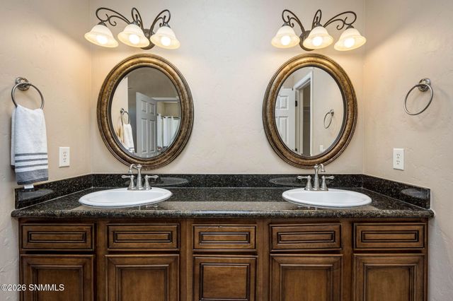 4051 Bella Sierra Drive, Las Cruces, NM 88011