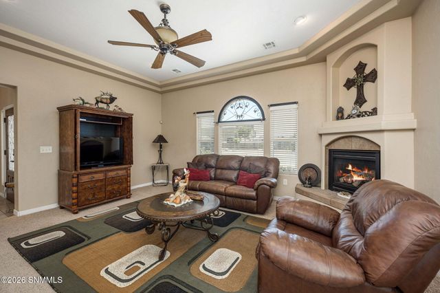 4051 Bella Sierra Drive, Las Cruces, NM 88011