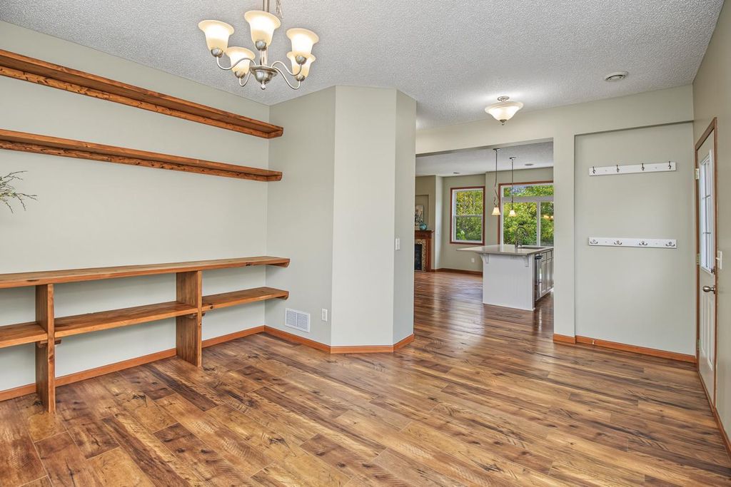560 Ravencroft Road, Waconia, MN 55387 — photo 4