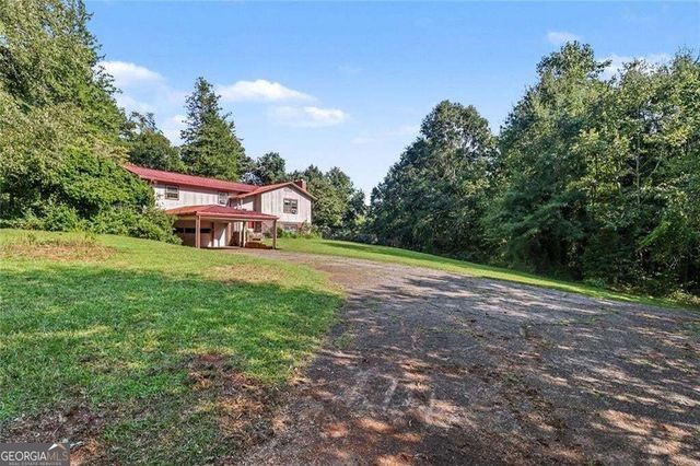 462 Wall Bridge Road, Clarkesville, GA 30523