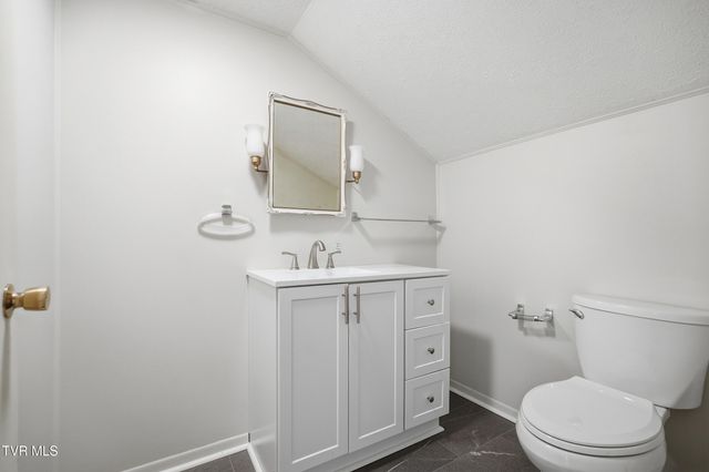 113 West 2nd Street, Big Stone Gap, VA 24219