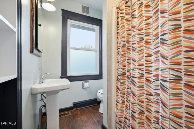 113 West 2nd Street, Big Stone Gap, VA 24219