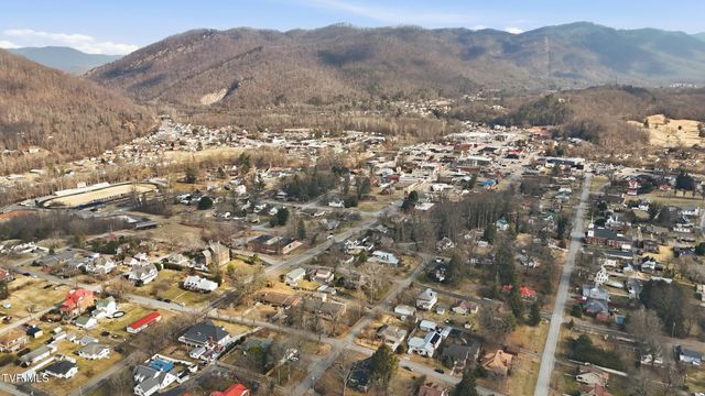 113 West 2nd Street, Big Stone Gap, VA 24219