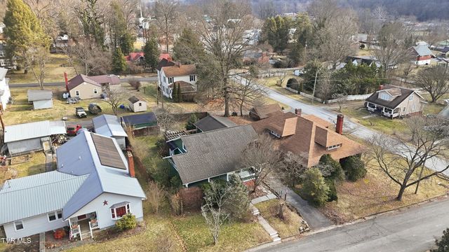 113 West 2nd Street, Big Stone Gap, VA 24219