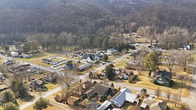 113 West 2nd Street, Big Stone Gap, VA 24219