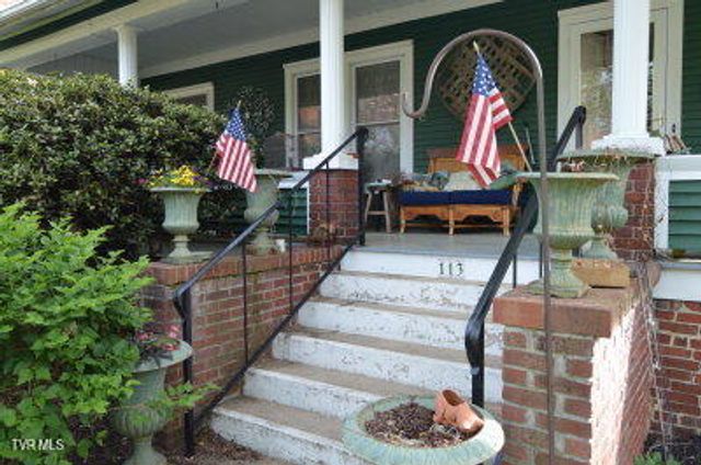 113 West 2nd Street, Big Stone Gap, VA 24219