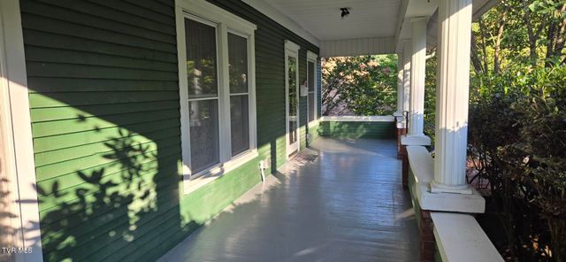 113 West 2nd Street, Big Stone Gap, VA 24219