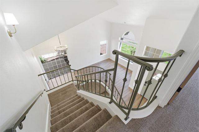 364 E Marwood Lane, Fresno, CA 93720