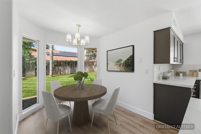 364 E Marwood Lane, Fresno, CA 93720