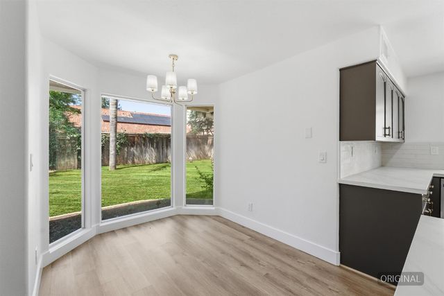 364 E Marwood Lane, Fresno, CA 93720