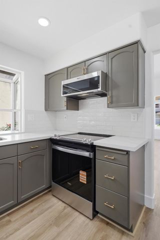 364 E Marwood Lane, Fresno, CA 93720