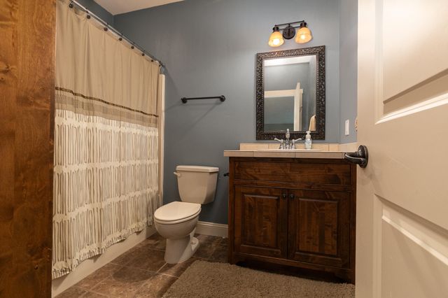 1277 Hayden Court E, Springfield, MO 65804