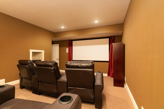 1277 Hayden Court E, Springfield, MO 65804