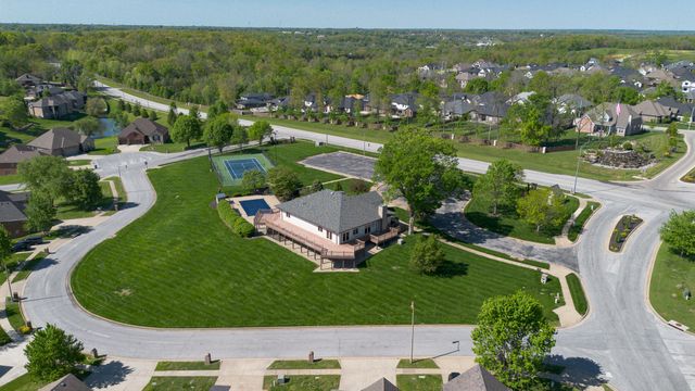 1277 Hayden Court E, Springfield, MO 65804