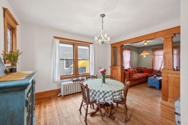 1363 Thomas Avenue, Saint Paul, MN 55104