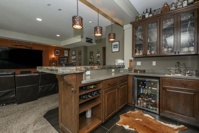 W328S8845 Oak Tree DRIVE, Mukwonago, WI 53149