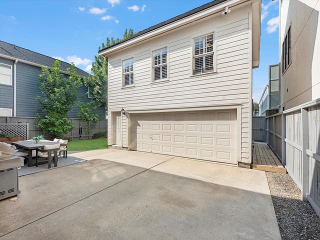 6114 Truro Street, Houston, TX 77007